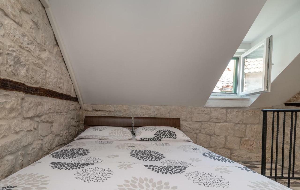 Apartman Skuribanda Traù Esterno foto