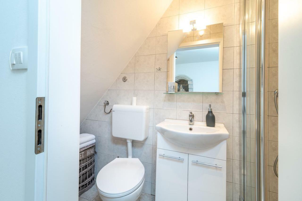 Apartman Skuribanda Traù Esterno foto