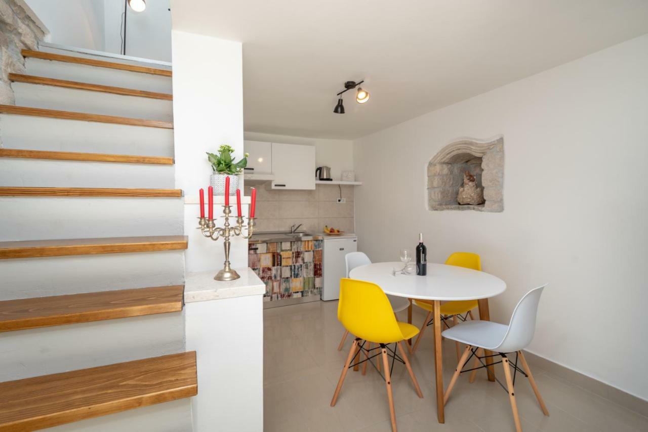 Apartman Skuribanda Traù Esterno foto