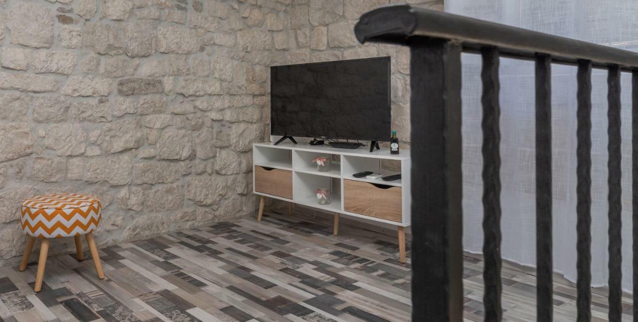 Apartman Skuribanda Traù Esterno foto